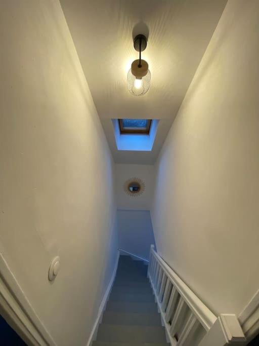 Super Appartement T3 Proche Gare Sens Luaran gambar