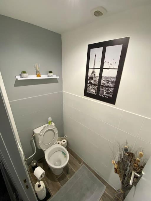 Super Appartement T3 Proche Gare Sens Luaran gambar